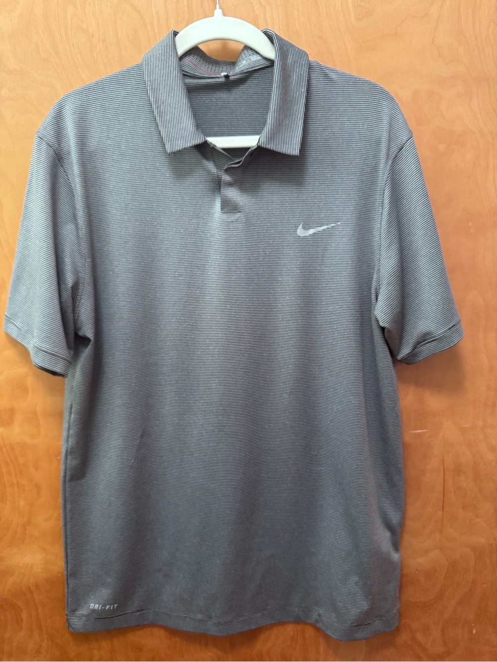 Nike Tiger Woods Men’s Gray Performance Polo Shirt Dri-FIT